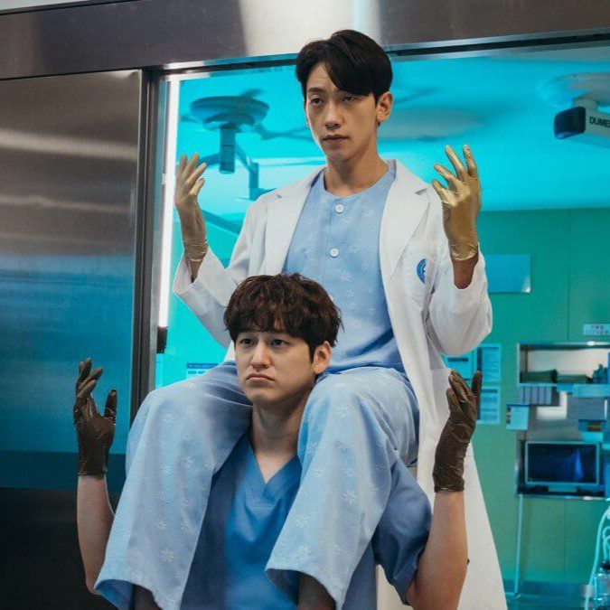 Brotherhood on Screen: The Most Iconic Bromances in K-Dramas